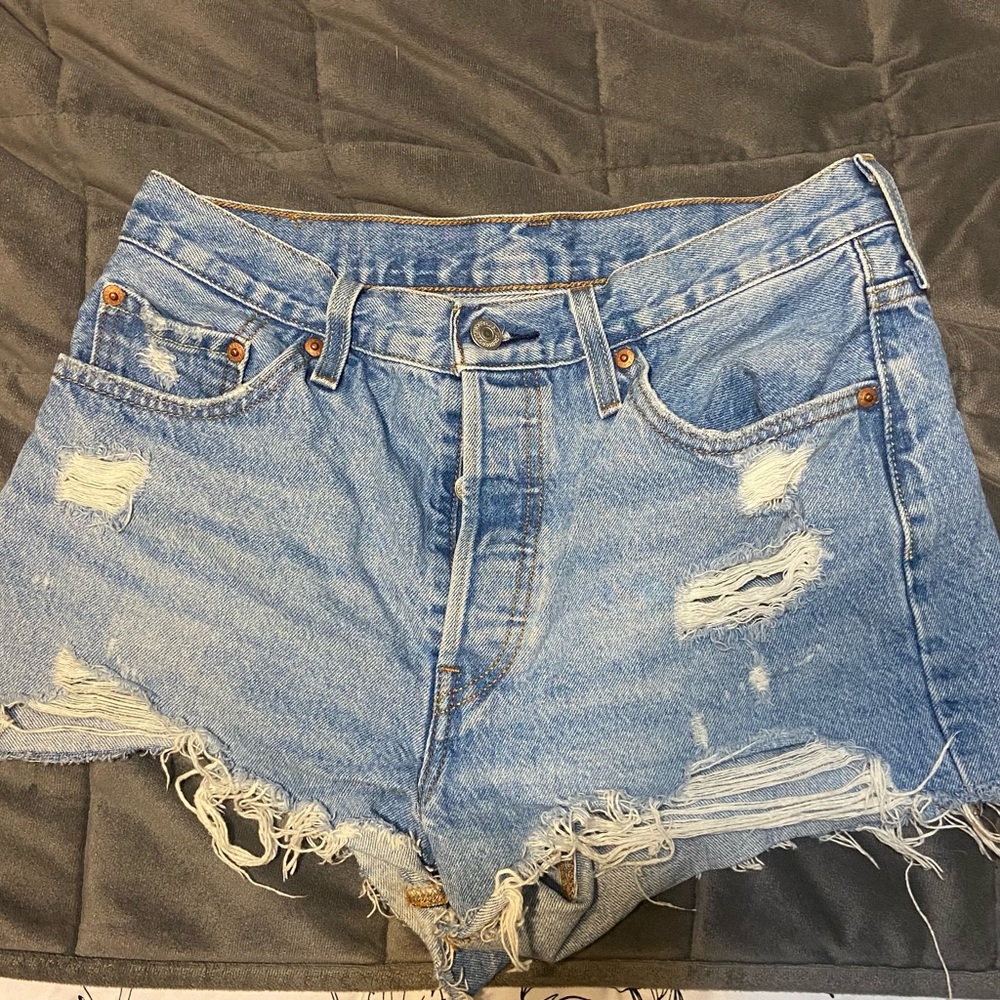LEVI’S 501 Distressed Denim Shorts